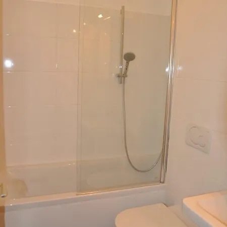 Wohnen- Aufzeit 1 Apartment Wiesbaden